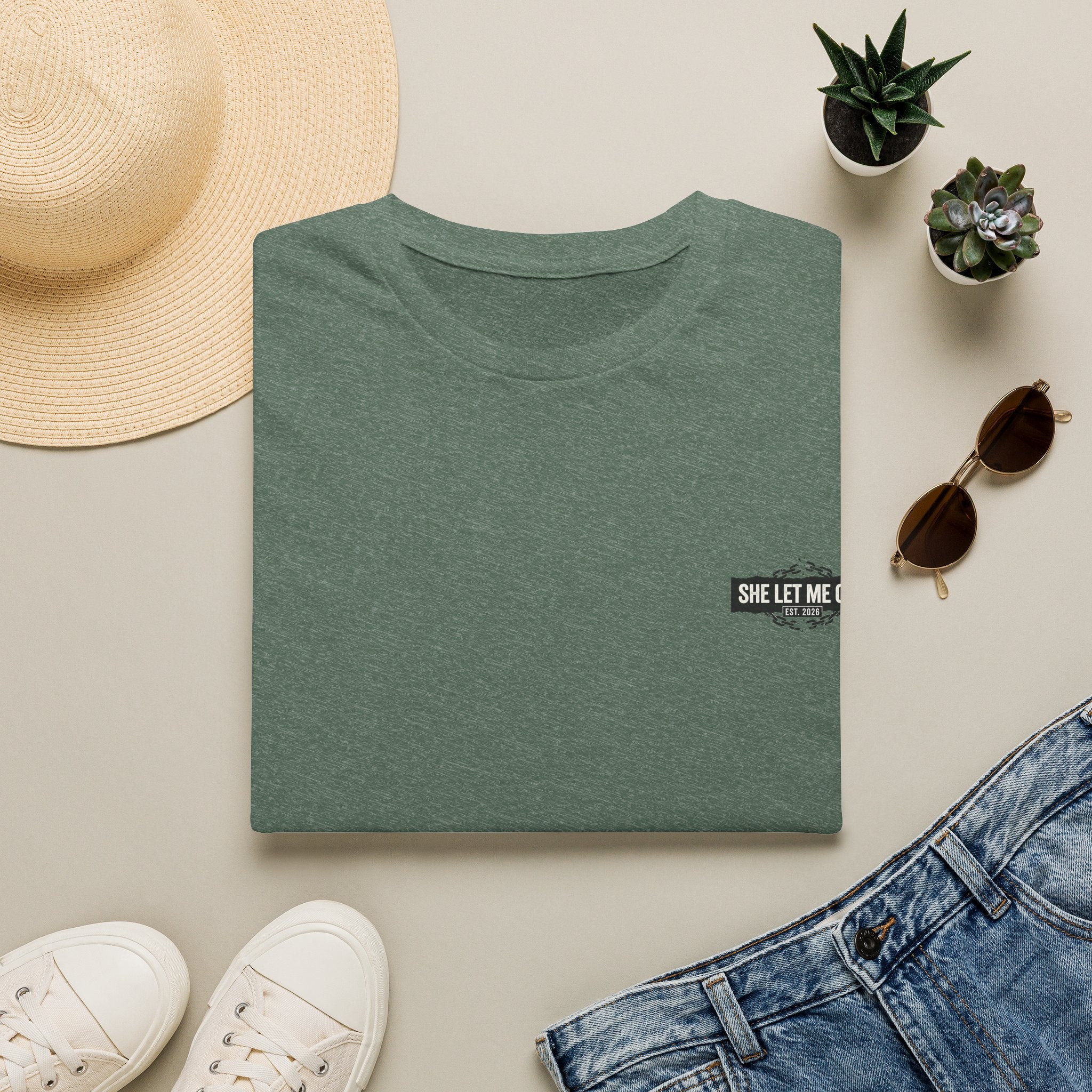 'SHE LET ME OUT' ORIGINAL T-SHIRT, MEN'S