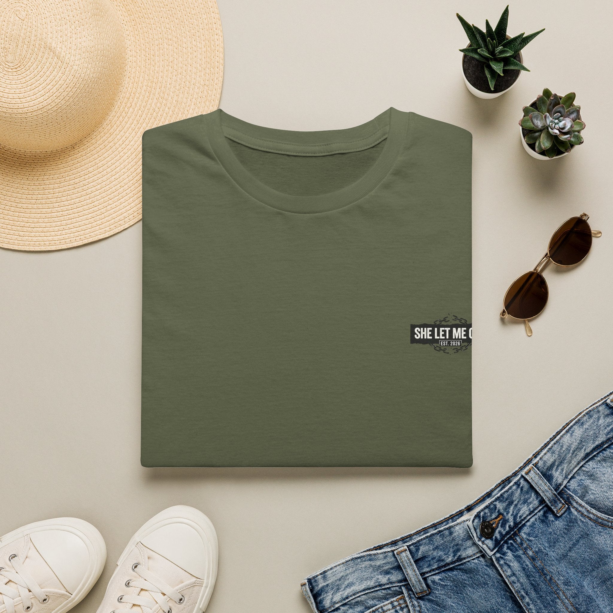 'SHE LET ME OUT' ORIGINAL T-SHIRT, MEN'S