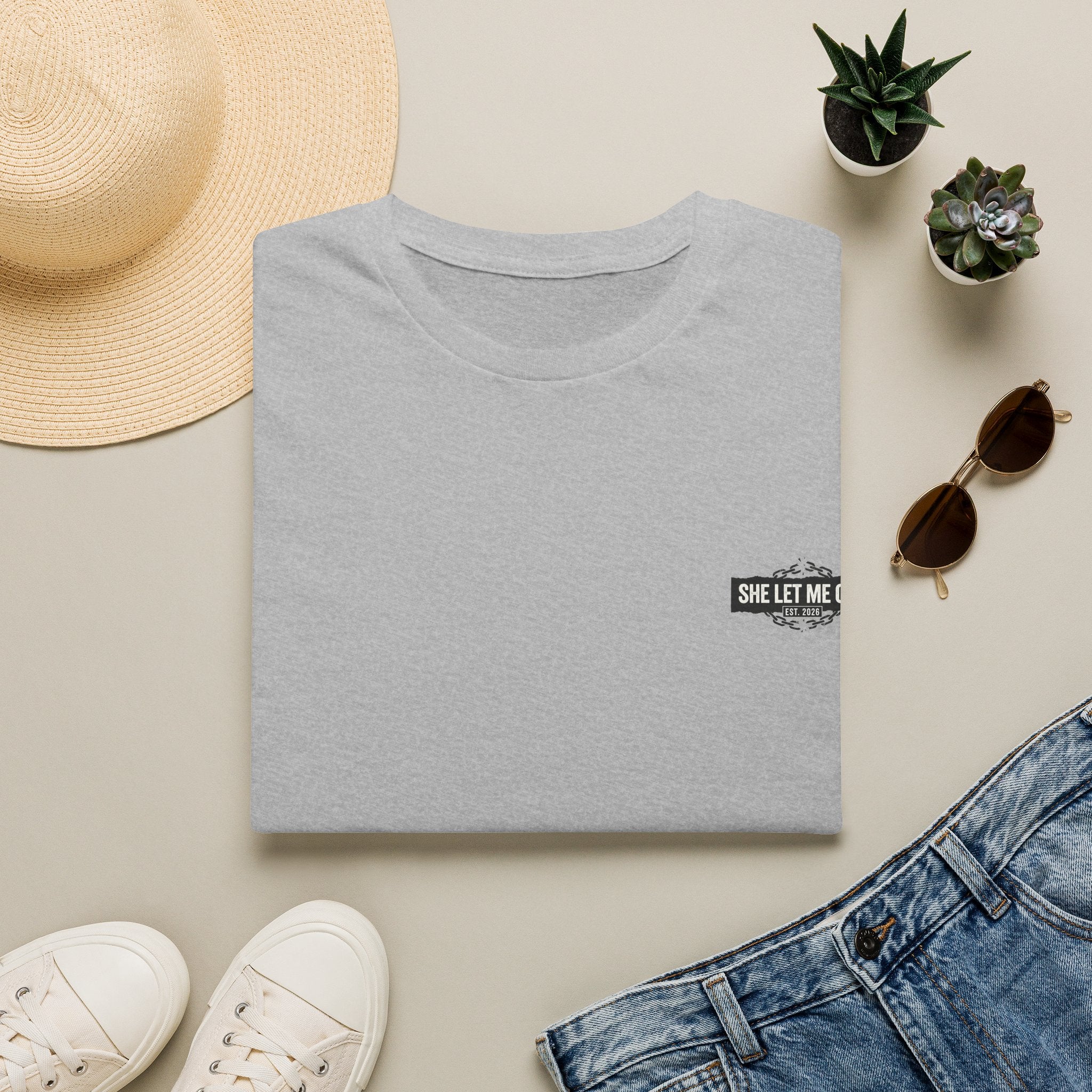 'SHE LET ME OUT' ORIGINAL T-SHIRT, MEN'S